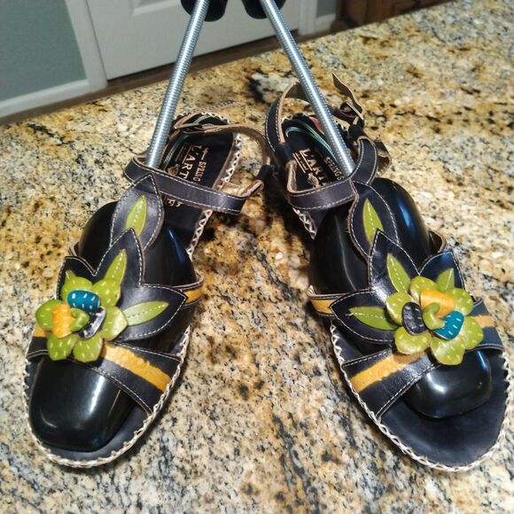 L’Artiste Spring Step Poolside Flower Leather Wedge Sandals Women's Sz 40 US 9 - Picture 3 of 12